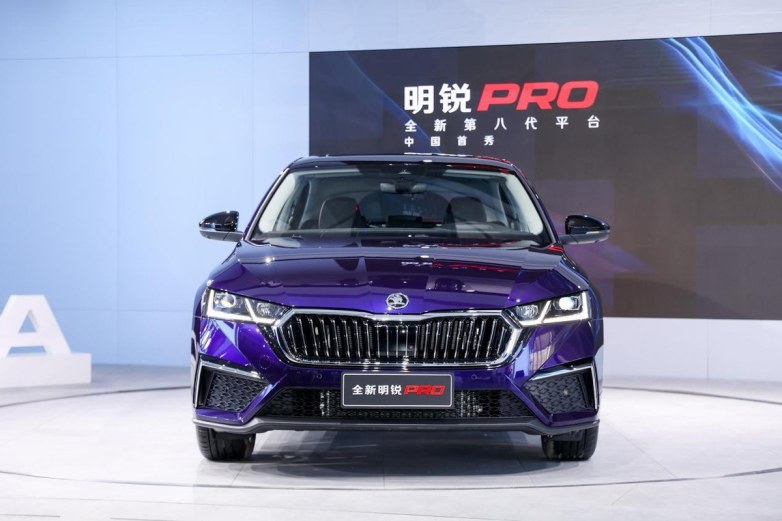 高尔夫8和明锐PRO哪个好？都是性价比高的车，你偏爱谁？