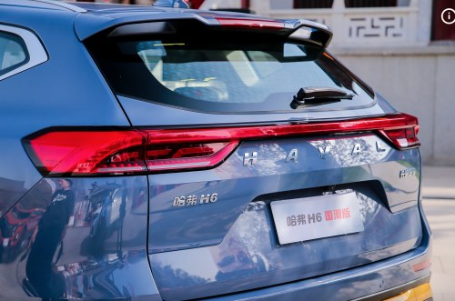 哈弗H6国潮版:9.89万起 外观/配置均升级