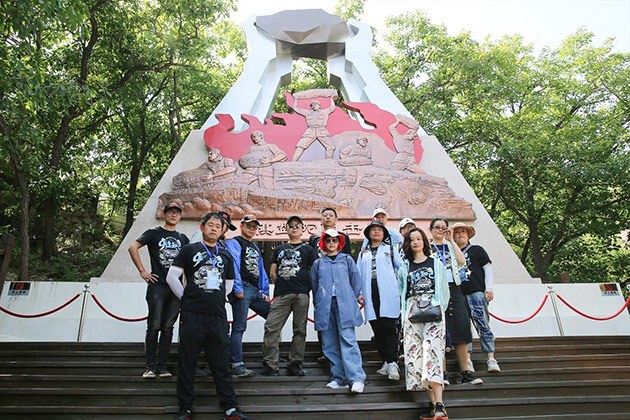 探秘工廠參觀革命圣地 哈弗H9禮遇英雄9友回家活動落幕
