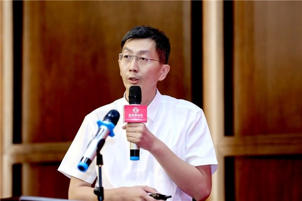 東風商用車發(fā)布可靠的新能源解決方案 現(xiàn)場簽約3000臺