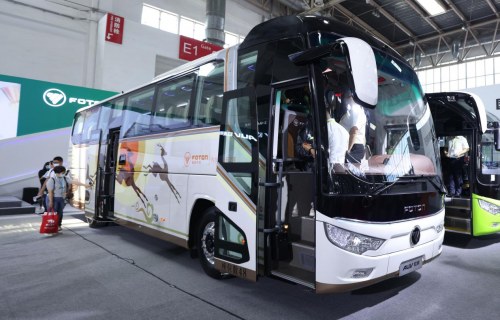 道路展驚現(xiàn)“品”“智”CP 歐輝BJ6129 BJ6122羨煞旁人