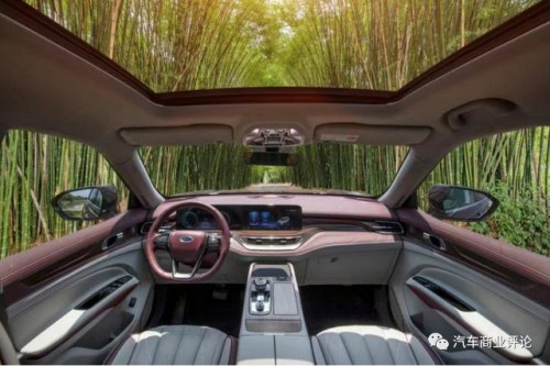 三代同車 江鈴福特打造“家車”人設(shè)