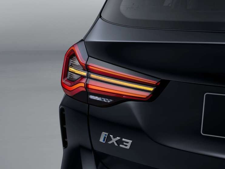 电动豪华新典范！新BMW iX3携丰富高价值标准配置焕新上市