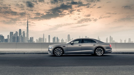插電混動(dòng)車型備受市場(chǎng)青睞！賓利品牌于2021年再創(chuàng)銷量歷史新高