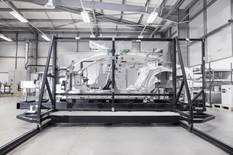 极星5将基于英国团队自研的全铝粘接平台打造