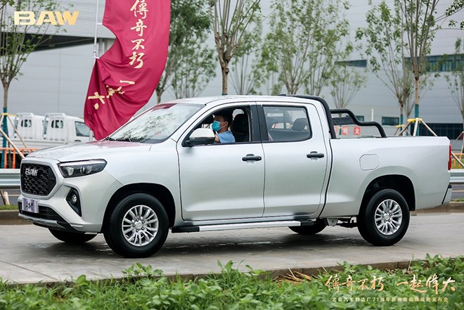 6萬元級商乘復合型 北京汽車制造廠卡路里皮卡
