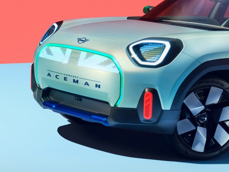 MINI Concept Aceman纯电动都市跨界概念车全球首发