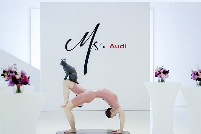 艺术家向京作品《自·在》在“MY！关于我——女性主题艺术展”中展出