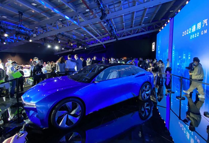 雪佛兰FNR-XE纯电概念车全球首发，通用汽车在华加速推出智能电动车型