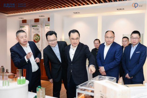 树立乡村振兴新样本！长安汽车帮扶酉阳跨界新公益再进阶