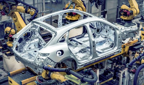 新质生产力领航者：赛力斯汽车超级工厂树立全球新标杆