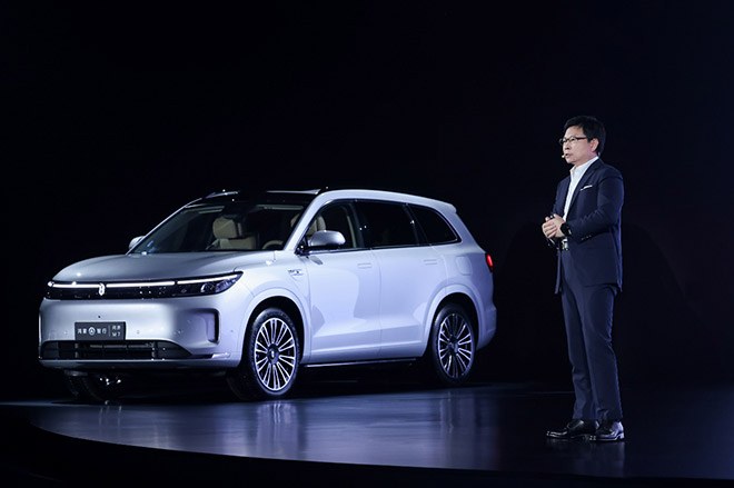 “国民SUV”再升级 问界新M7 Ultra售28.98万起 上市即交付