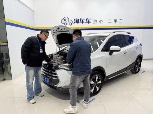 淘车车东莞店销售顾问杨亮