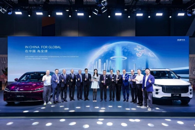 126万+55万双破纪录！奇瑞上半年每29秒出口一辆车