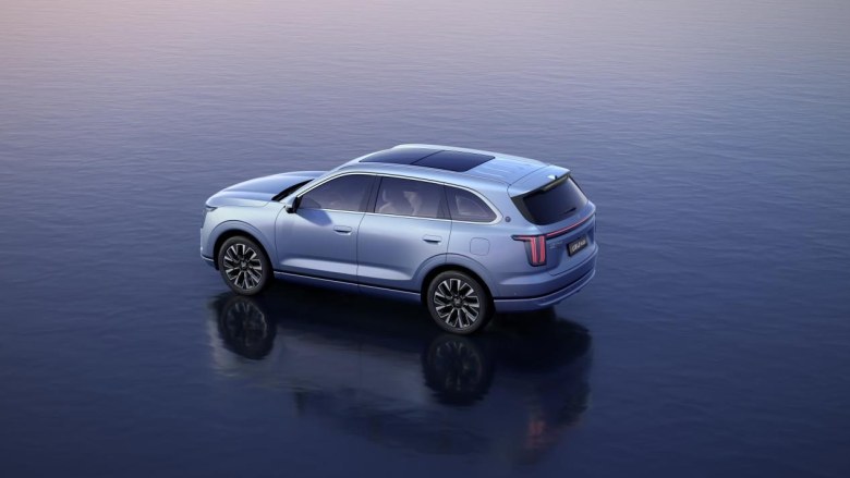 捷途山海L7 PLUS正式上市，超级置换抢购价10.99万元起