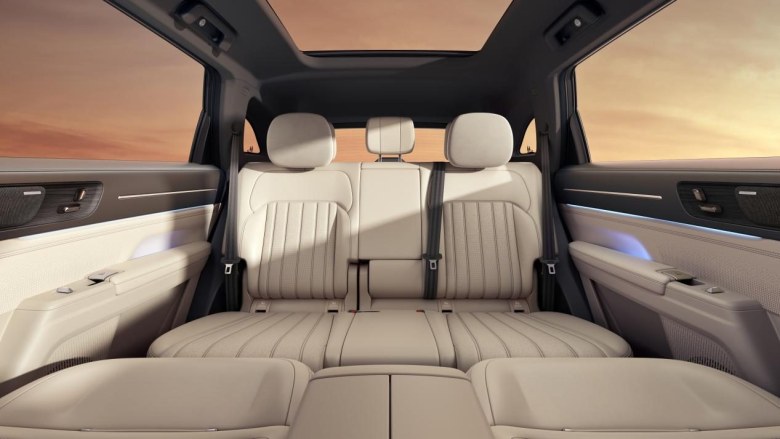 捷途山海L7 PLUS正式上市，超级置换抢购价10.99万元起