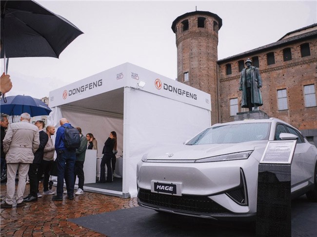 全球家庭出行主力军 东风风神出海都灵车展深化海外布局