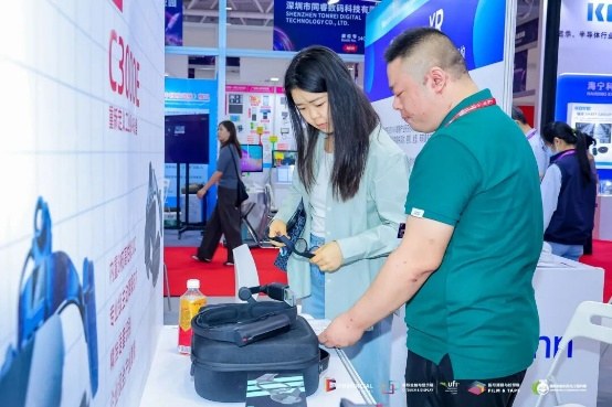 千企齐聚、黑科技云集！2025深圳国际全触与显示展启幕