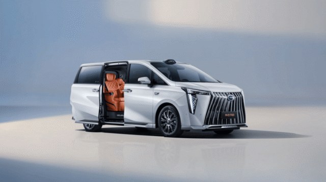 “全能型选手”来了!传祺向往M8宗师上市,限时补贴价24.99万起