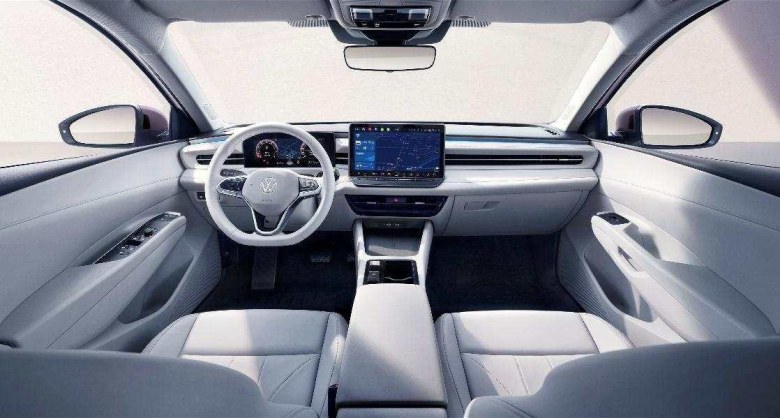 第650万辆朗逸车型荣耀下线！朗逸 Pro首次亮相解锁国民家轿新标杆