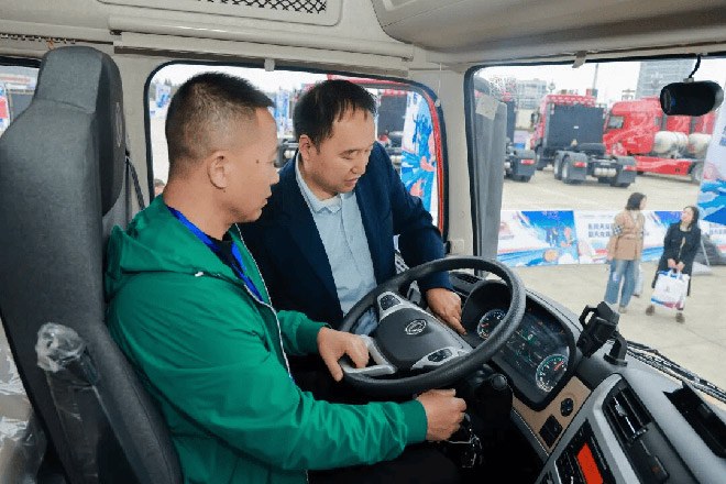 东风天龙哥俱乐部暨天龙哥权益重磅发布