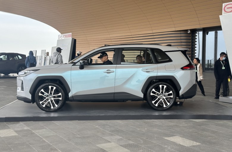 20万内最好油车？全新威兰达15.98万起售，更硬核+自研座舱