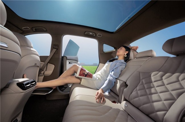 20万级纯电SUV终极PK 昊铂HT vs 智己LS6