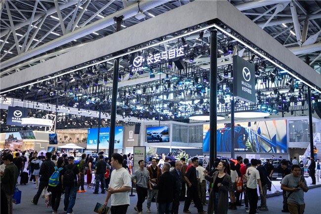 长安马自达广州车展群访 EZ-60两夺销冠 电动化转型稳扎稳打