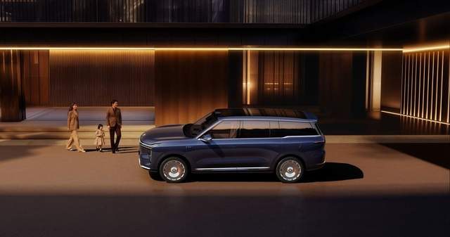 30万级最强旗舰!智己LS9正式上市,售价32.28万元起