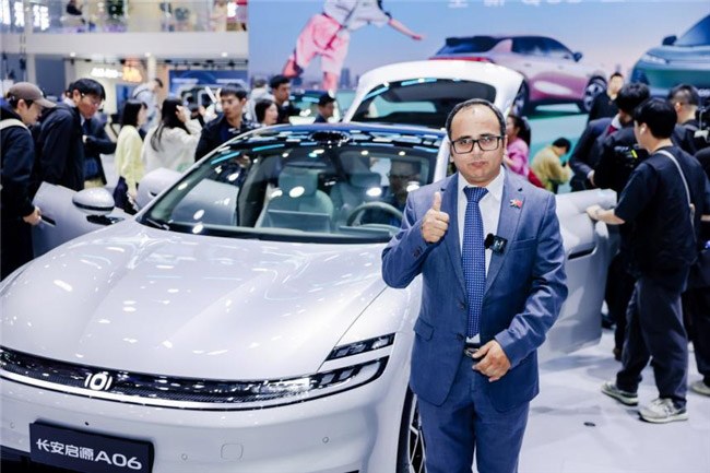 尼泊尔驻广州总领馆 Bharat Khanal巴拉特