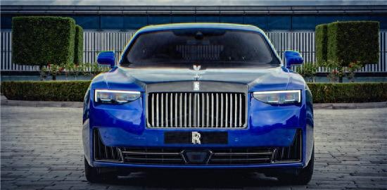 V12引擎+8AT！劳斯莱斯发布古思特“游戏玩家”高定版