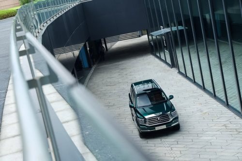 全新坦克500月销三连破7000