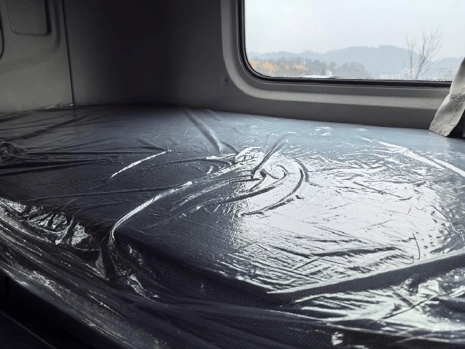 400卡友抢先试驾东风天龙KH