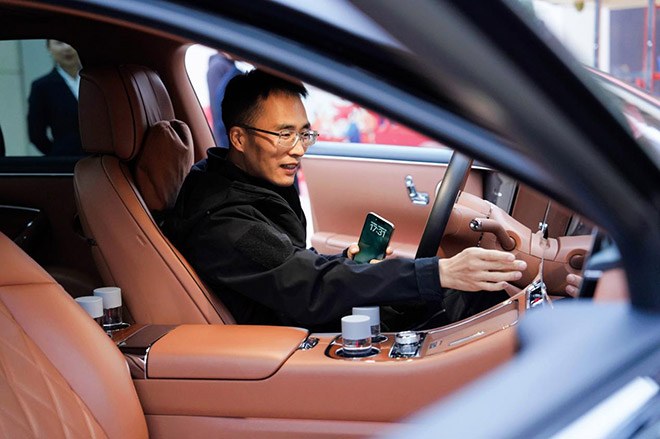 650公里春节归乡 解码尊界S800引领高阶出行叙事