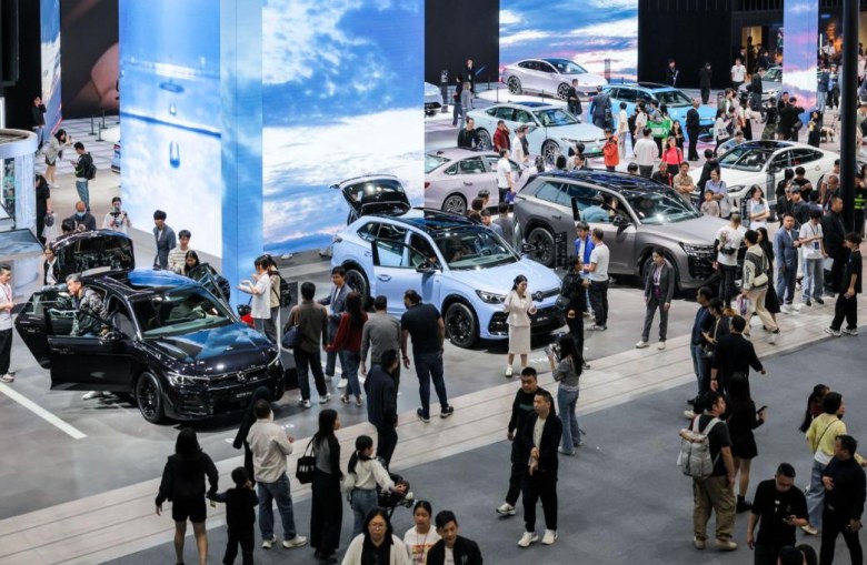 上汽大众2026年7款新能源车猛攻，合资车企打响转型反击战