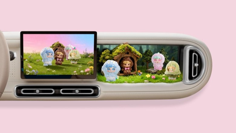 潮玩基因拉满！第五代宏光MINIEV内饰首曝