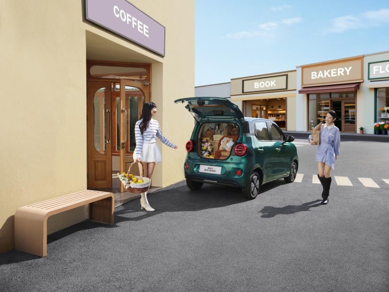 同级唯一四门四座！第五代宏光MINIEV即将上市