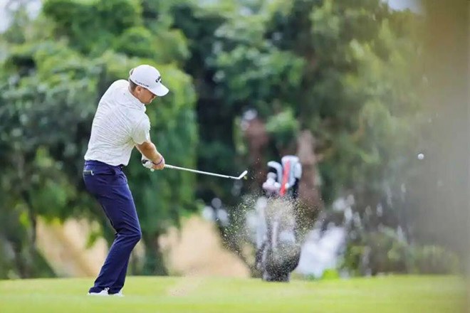 从果岭到座舱 尊界S800成时代精英的“移动精神自留地”