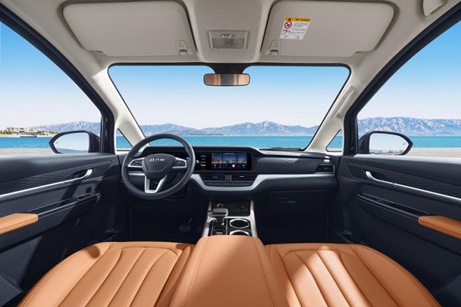 10万级自动挡MPV 2026款锐胜王牌M7