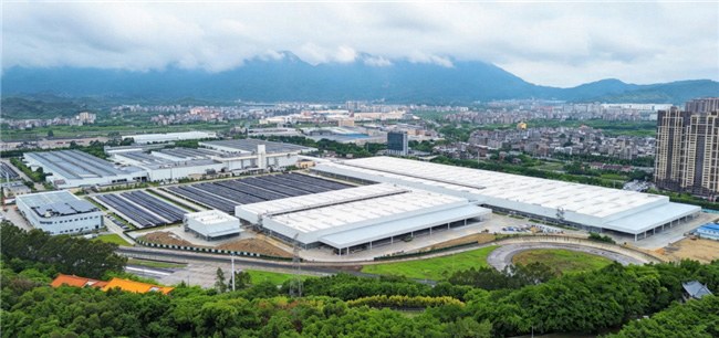 福建奔驰发布《2025可持续发展暨ESG报告》