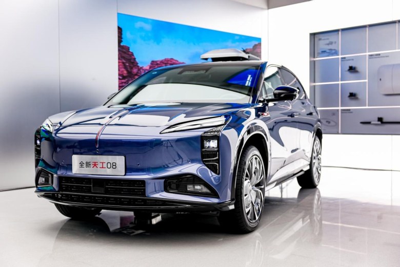 全新一代天工08限时17.99万，标配智驾还终身免费